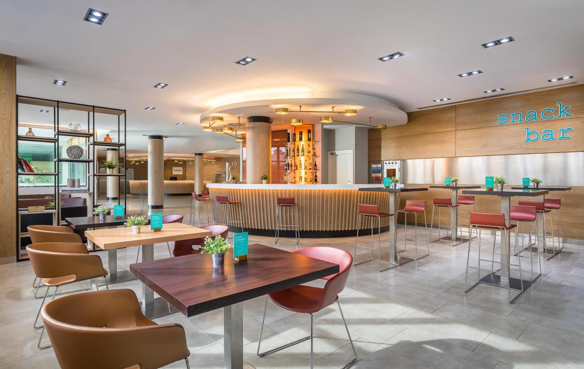 Hotel Occidental Agalia